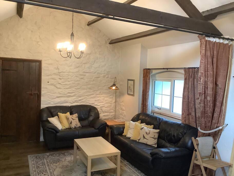 Apple Tree Corner Villa Blaenporth Ngoại thất bức ảnh