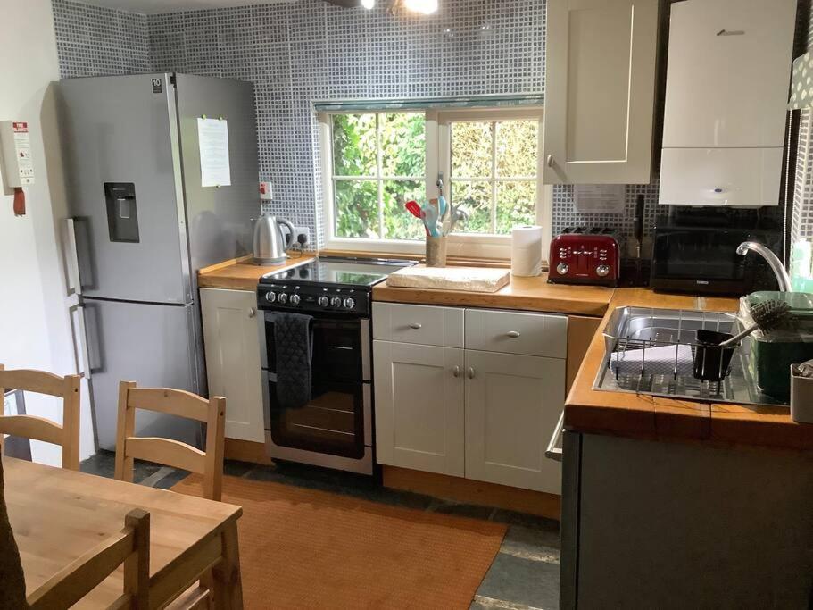 Apple Tree Corner Villa Blaenporth Ngoại thất bức ảnh